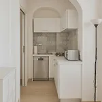 Stepfree Chiesa Nuova ポジターノ